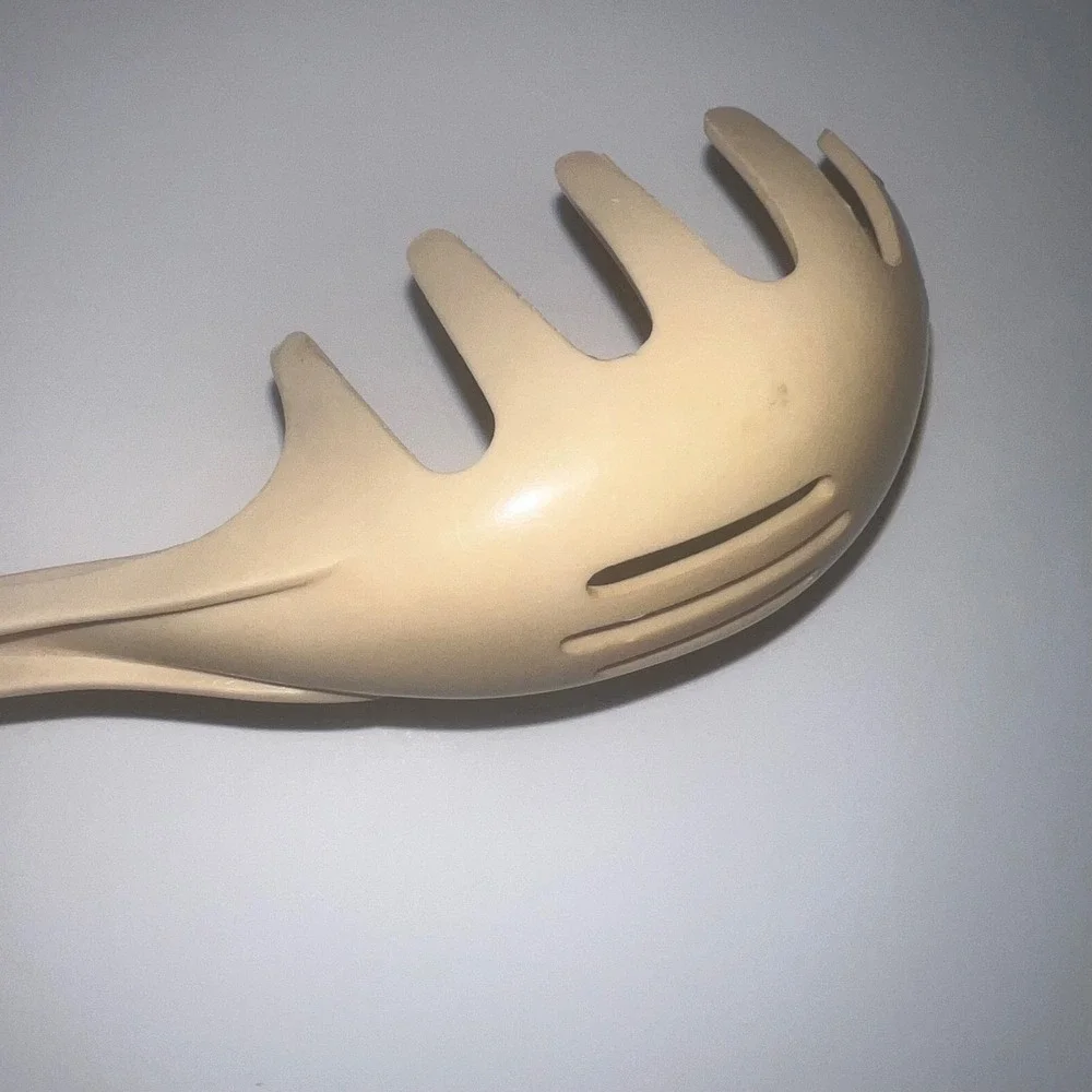Ekco Pasta‎ Fork Server Almond Beige Vintage Slotted Spoon USA